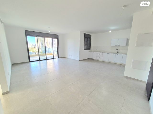 שדרות בנימין 90