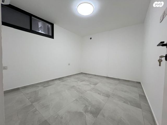 יחידת דיור, רמב"ם, באר יעקב