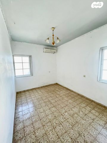 דירה, כורש, שכון עובדים, עפולה