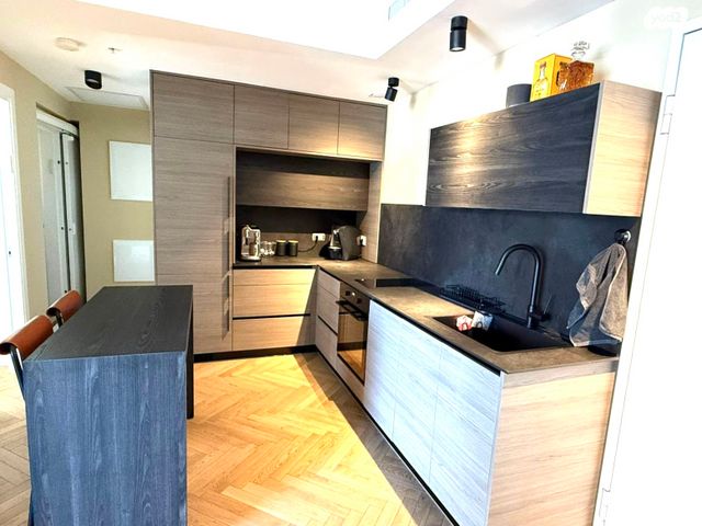 דירה, אליעזר קפלן, גני שרונה, קרית הממשלה, תל אביב יפו