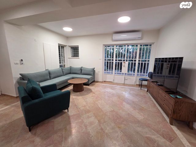 דירת גן, בנימין ד'ישראלי, טלביה, קוממיות, ירושלים