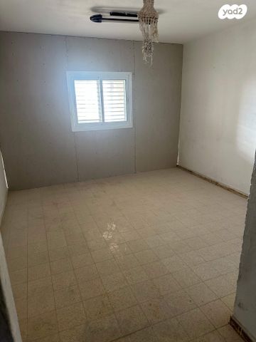 דירה, שבזי 2, גבעת שמשון, גן יבנה