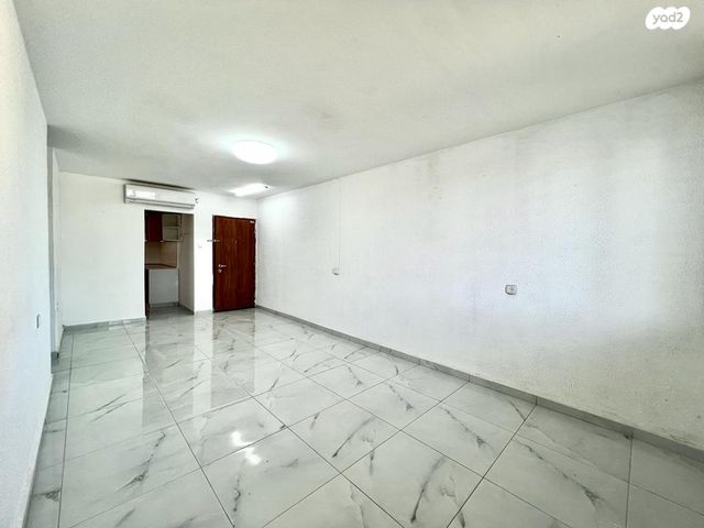 דירה, טרומפלדור, צפון מזרח מרכז העיר, נתניה