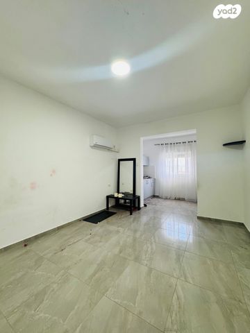 דירה, החשמל 13, נווה פז, חיפה