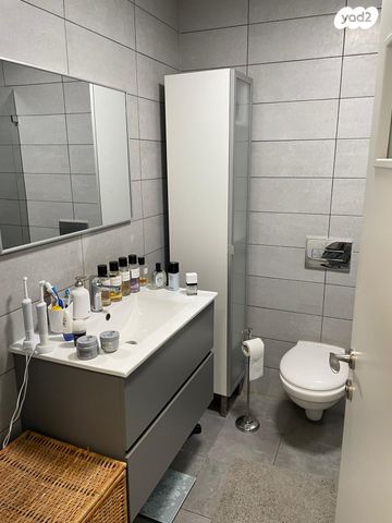 דירה, דרך מנחם בגין 150, מונטיפיורי, הרכבת, תל אביב יפו