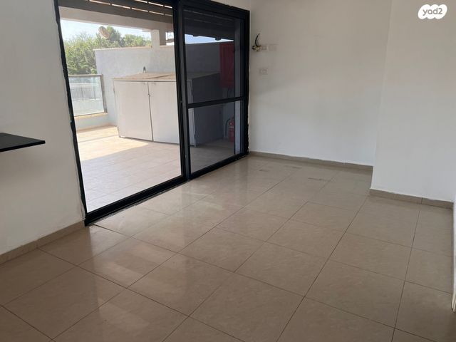 גג/ פנטהאוז, רחל, מרכז, קרית עבודה, חולון