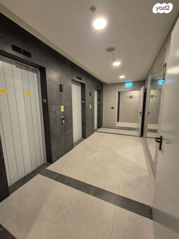 דירה, שדרות בנימין 90, רמת חן ובן ציון, נתניה