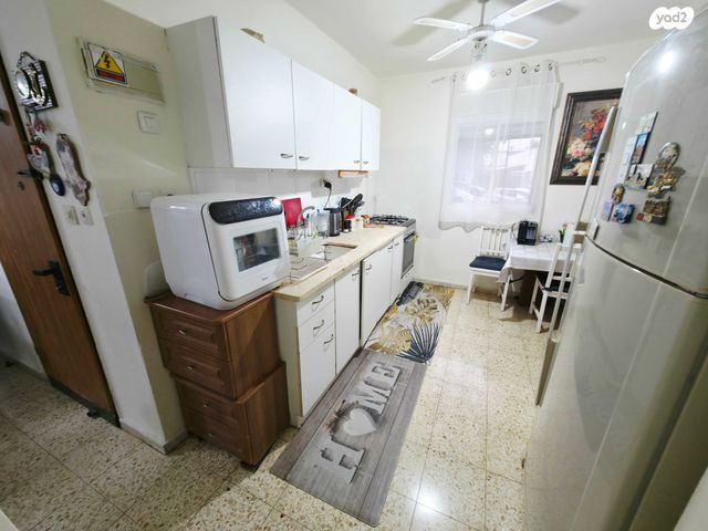 דירה, דרך הציונות 49, אריאל