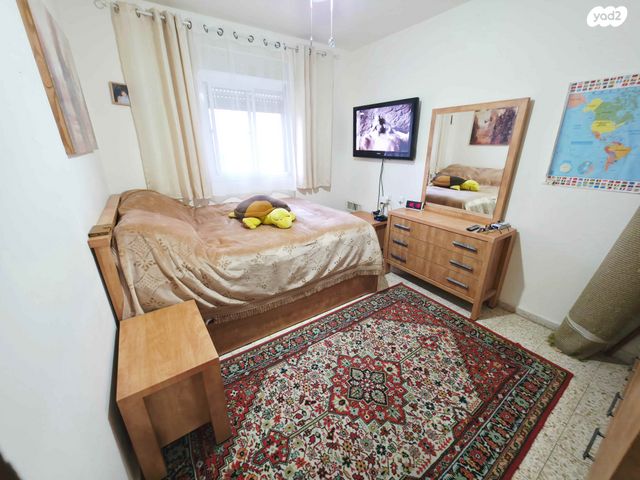 דירה, דרך הציונות 49, אריאל