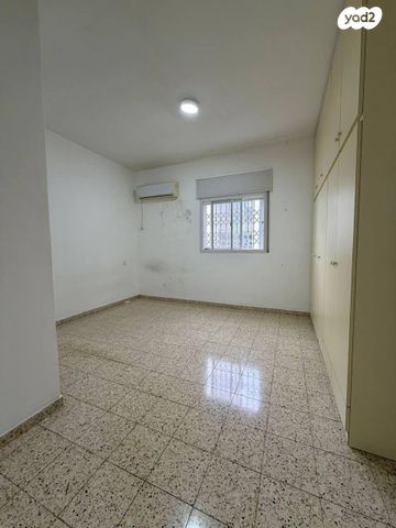 דירה, חיים 8, אפק, קרית ביאליק