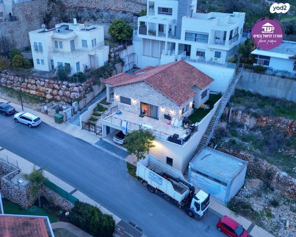 בית פרטי/ קוטג', דרך הצבר, ראש פינה