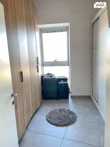 דירה, דרך מנחם בגין 150, מונטיפיורי, הרכבת, תל אביב יפו