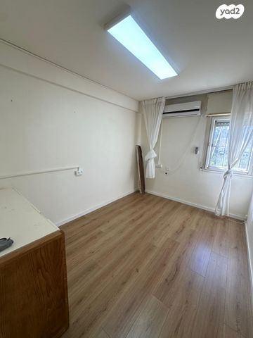 דירה, הרב מיימון 40, נווה שאנן, חיפה