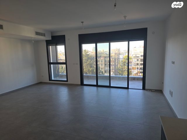 דירה, פתח תקווה