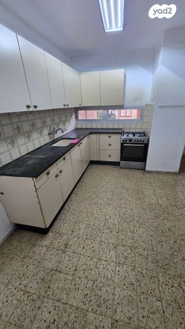 דירה, פרופס, נווה רם, שיכון מזרחי, רמת גן