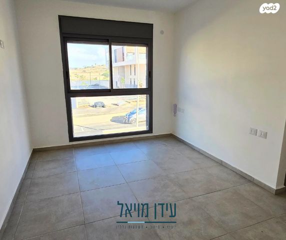 דירה, בת חפר, בת חפר