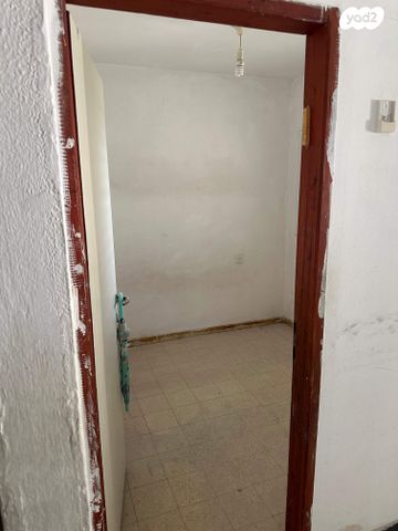 דירה, שבזי 2, גבעת שמשון, גן יבנה