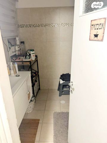 דירה, הרצליה