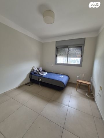 דירה, נווה גן, רמת השרון