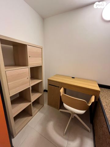 דירה, אחד העם 7, חיפה