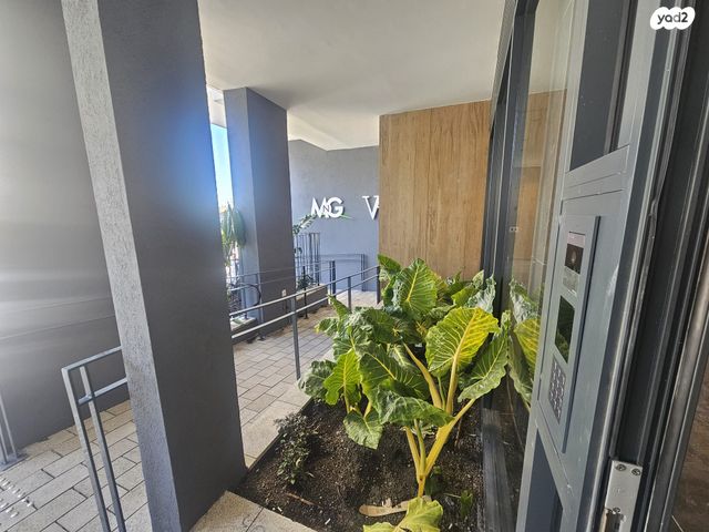 דירה, דניאל 3, ניצנה, בת ים