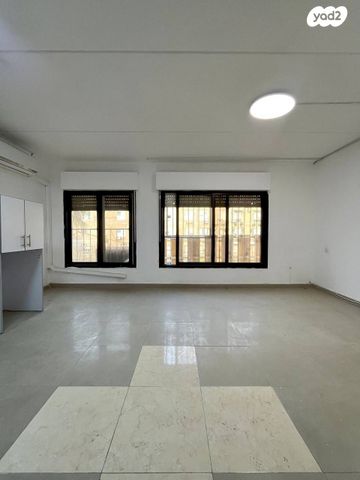 גיורא יוספטל 20