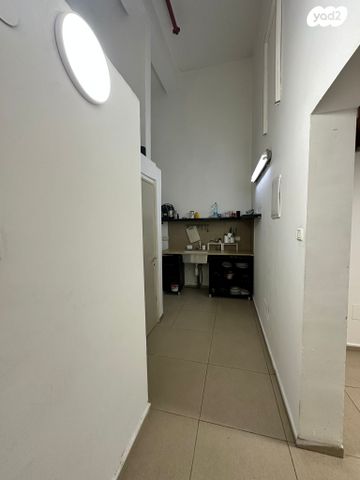 דירה, הנמל 63, שער פלמר, תחנת רכבת השמונה, חיפה