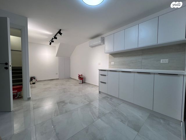 יחידת דיור, רמב"ם, באר יעקב