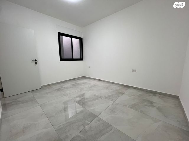 יחידת דיור, רמב"ם, באר יעקב