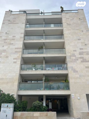 דירה, מנורה, נאות אפקה ב', תל אביב יפו