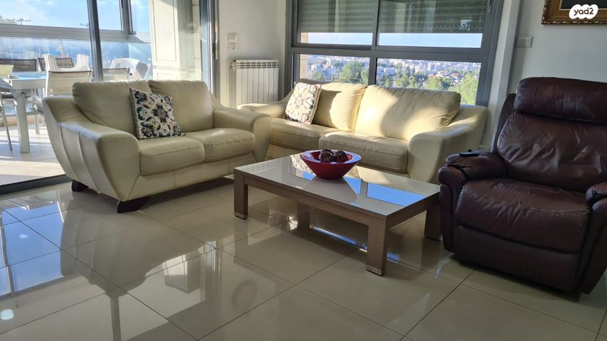 דירה, יפה רום, גילה, ירושלים