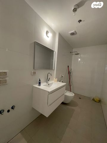 דירה, לואי מרשל 5, הצפון החדש - צפון, תל אביב יפו