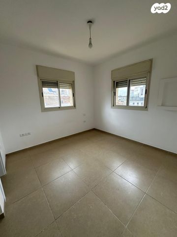 דירה, הערבה 31, אריאל