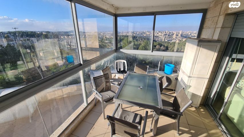 דירה, יפה רום, גילה, ירושלים