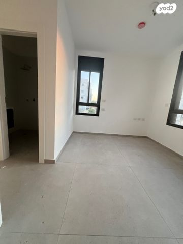 דירה, זכריה הנביא, פסגות אפק, ראש העין