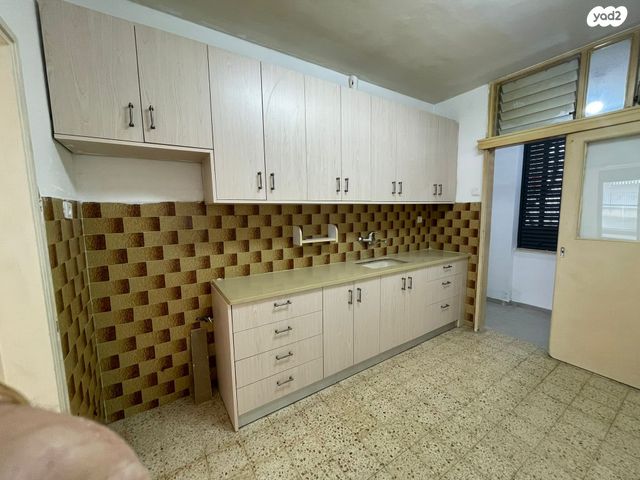 דירה, וייצמן, עיר, מרכז העיר, נהריה