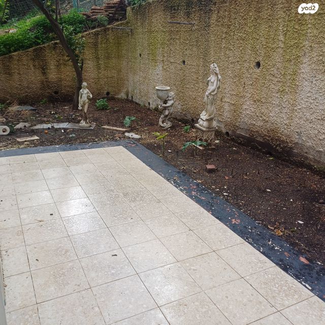 דופלקס, הנרייטה סולד, כרמל מרכזי - שד' קיש, חיפה