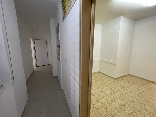 דירה, וייצמן, עיר, מרכז העיר, נהריה