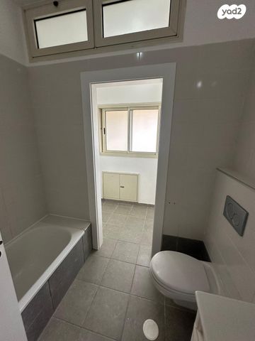 דירה, הערבה 31, אריאל