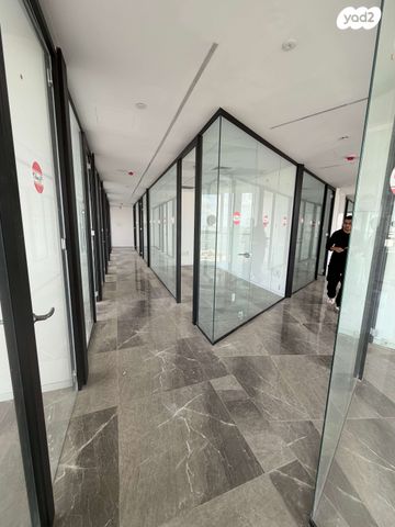 משרדים, כנפי נשרים, אזור תעשיה גבעת שאול, ירושלים