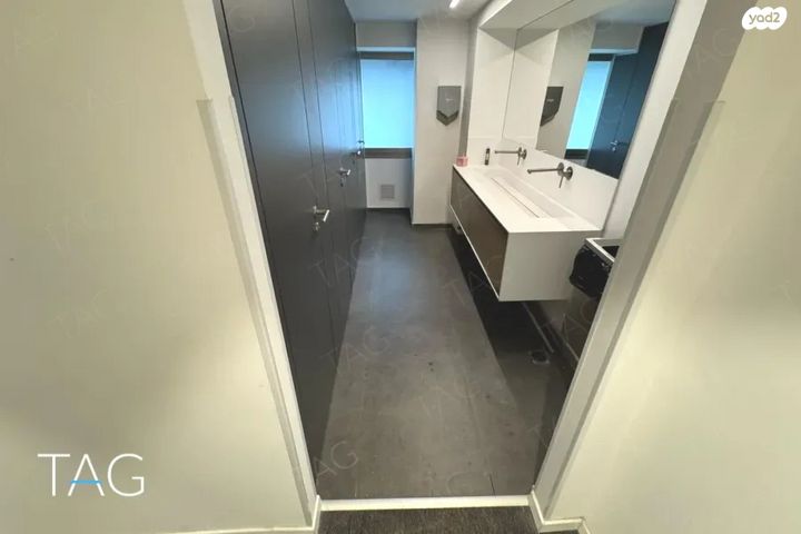 משרדים, משכית, הרצליה