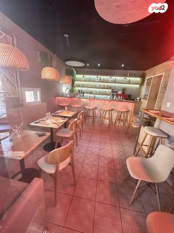 חנויות/ שטח מסחרי, אל מרין, שער פלמר, תחנת רכבת השמונה, חיפה