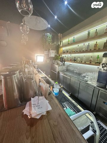 חנויות/ שטח מסחרי, אל מרין, שער פלמר, תחנת רכבת השמונה, חיפה