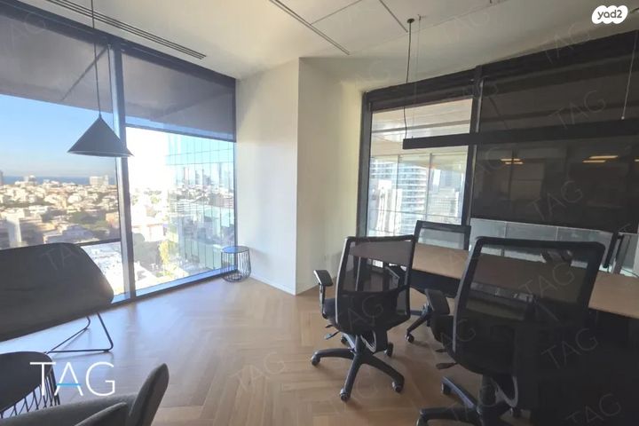 משרדים, הארבעה 28, תל אביב יפו