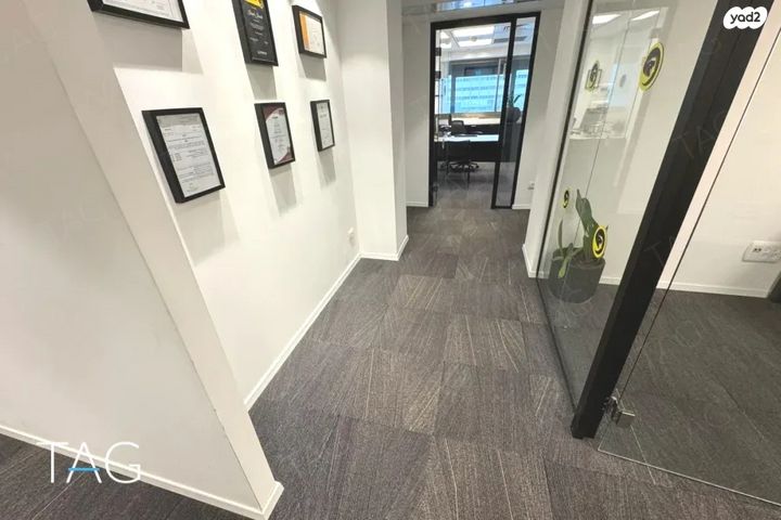 משרדים, משכית, הרצליה