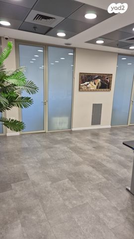 משרדים, הר החוצבים, ירושלים