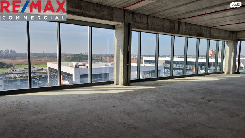 משרדים, החרש, הוד השרון