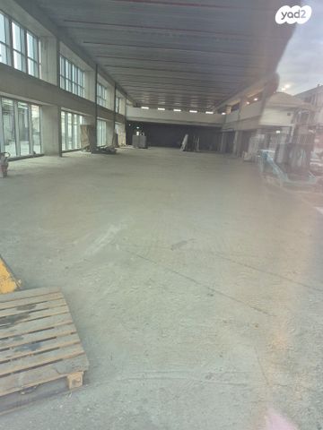 חנויות/ שטח מסחרי, פתח תקווה