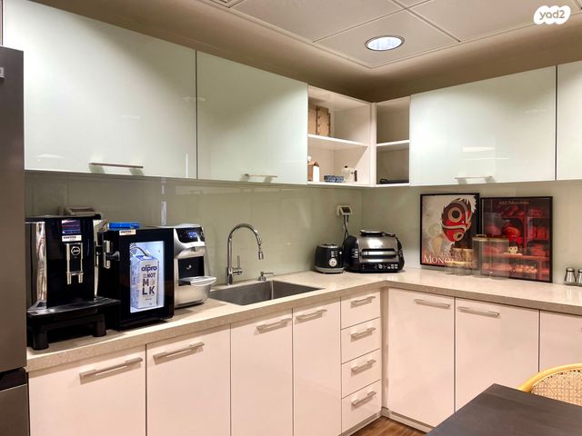 משרדים, הירקון, הצפון הישן - דרום, תל אביב יפו