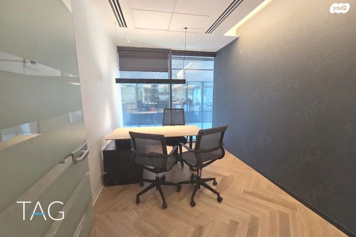 משרדים, הארבעה 28, תל אביב יפו